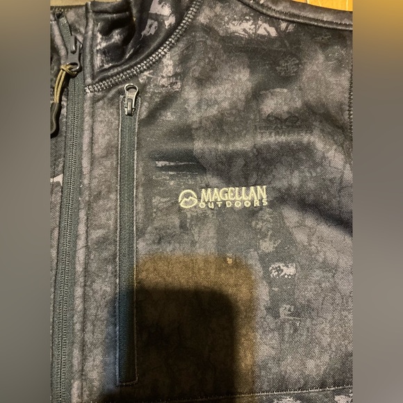 PreOwned Men’s Size Large Magellan Outdoors Fleece Pullover Sweatshirt - Picture 14 of 15